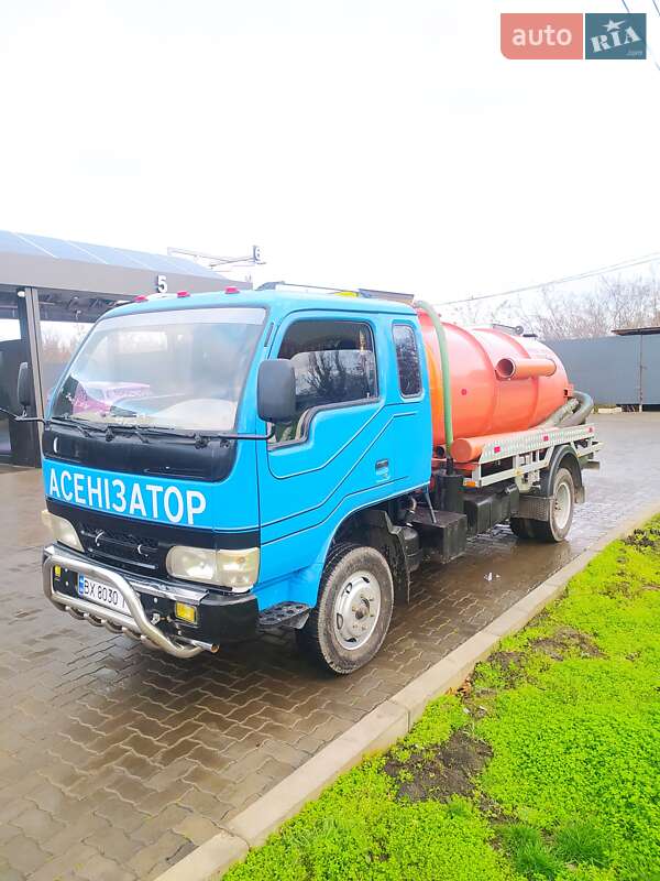 Машина ассенизатор (вакуумная) Dongfeng EQ1044 2006 в Николаеве