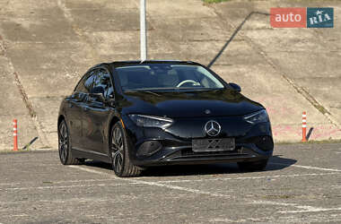 Седан Mercedes-Benz EQE 2022 в Киеве