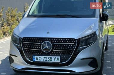 Минивэн Mercedes-Benz EQV 2022 в Ужгороде Минивэн Mercedes-Benz EQV 2022 в Ужгороде