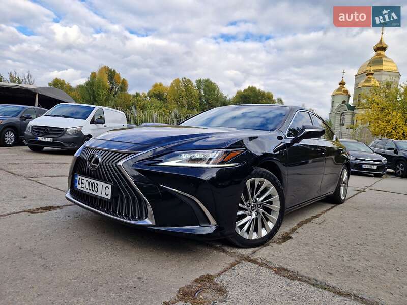 Седан Lexus ES 2019 в Днепре