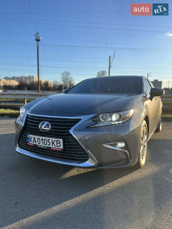 Седан Lexus ES 2013 в Софиевской Борщаговке Седан Lexus ES 2013 в Софиевской Борщаговке