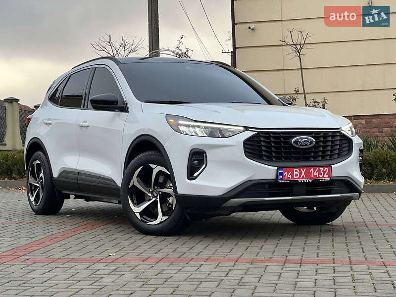 Внедорожник / Кроссовер Ford Escape 2023 в Львове