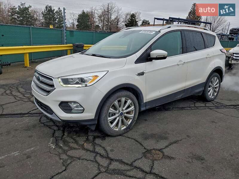 Внедорожник / Кроссовер Ford Escape 2017 в Житомире