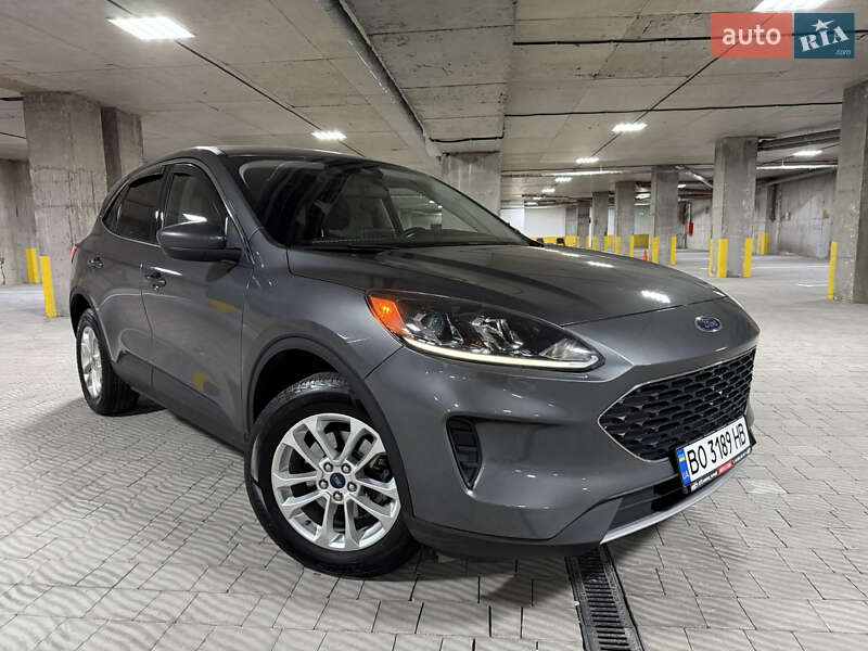 Внедорожник / Кроссовер Ford Escape 2021 в Тернополе Внедорожник / Кроссовер Ford Escape 2021 в Тернополе