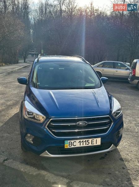 Внедорожник / Кроссовер Ford Escape 2018 в Львове Внедорожник / Кроссовер Ford Escape 2018 в Львове