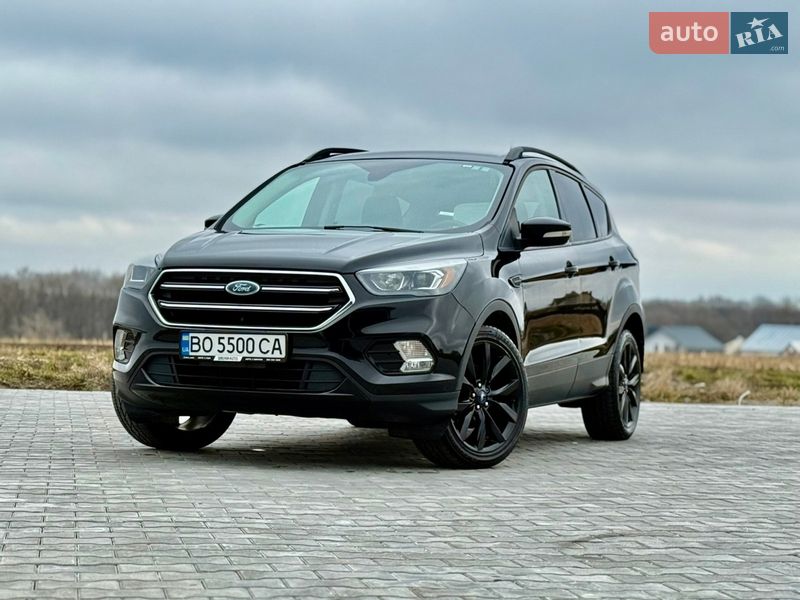 Внедорожник / Кроссовер Ford Escape 2016 в Тернополе
