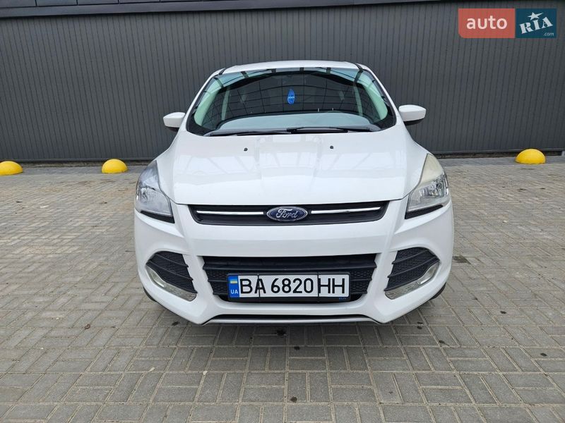 Внедорожник / Кроссовер Ford Escape 2015 в Кропивницком