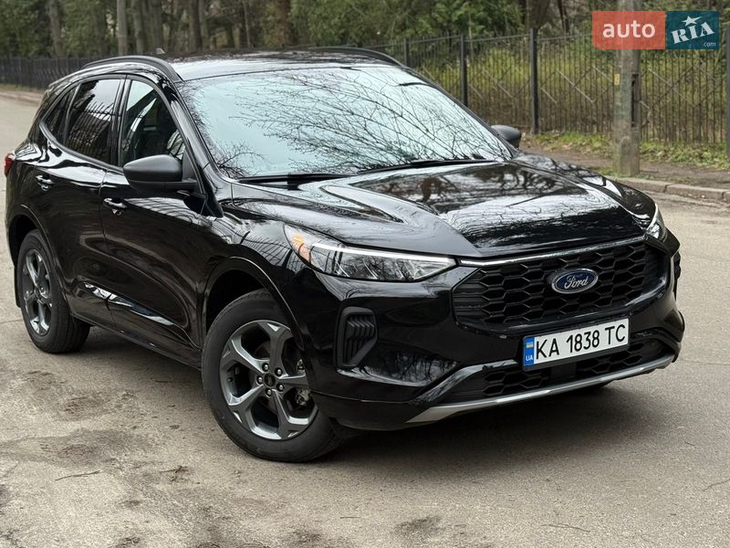 Внедорожник / Кроссовер Ford Escape 2024 в Киеве