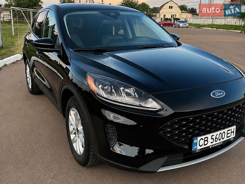 Внедорожник / Кроссовер Ford Escape 2021 в Киеве