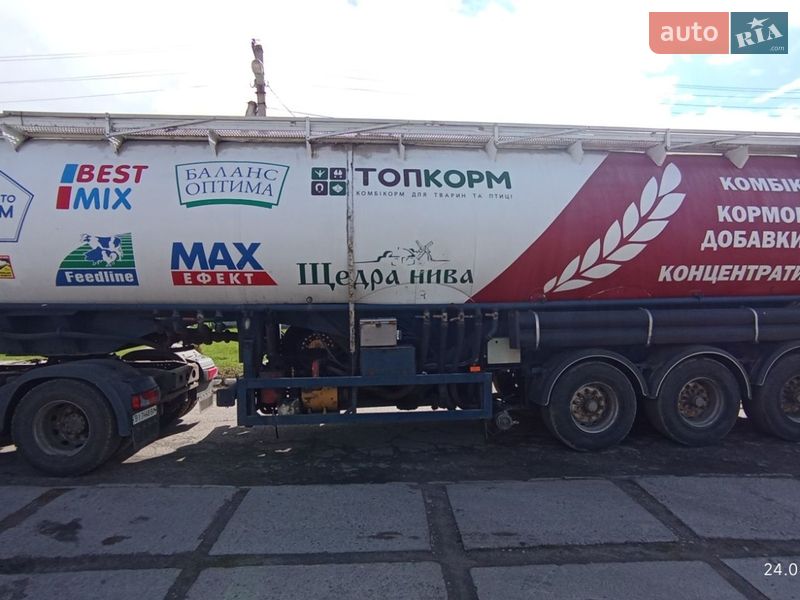 Цистерна полуприцеп Feldbinder EUT 1994 в Полтаве