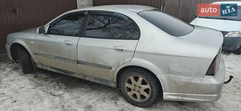 Седан Chevrolet Evanda 2005 в Хмельницком