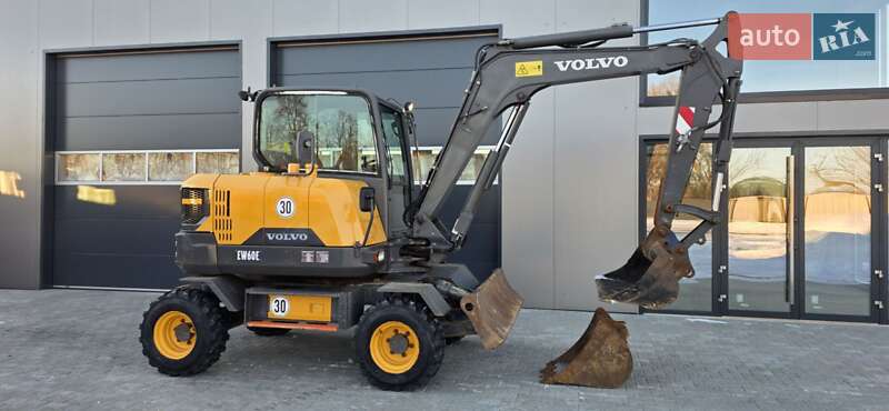 Колесный экскаватор Volvo EW 60C 2017 в Луцке