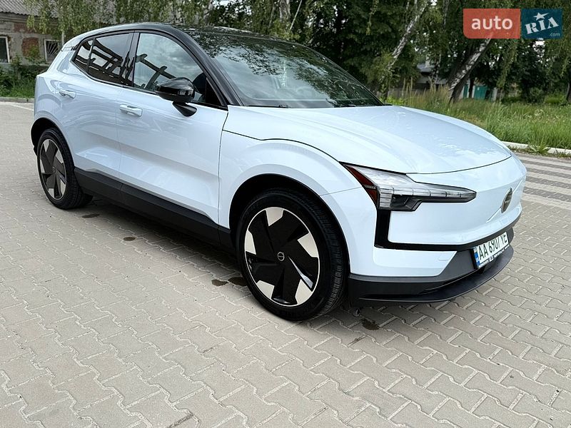 Внедорожник / Кроссовер Volvo EX30 2025 в Киеве