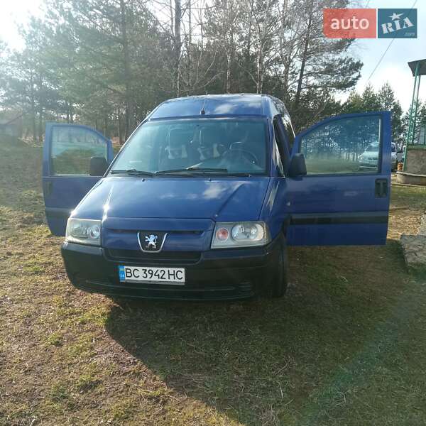 Мінівен Peugeot Expert 2005 в Львові Мінівен Peugeot Expert 2005 в Львові