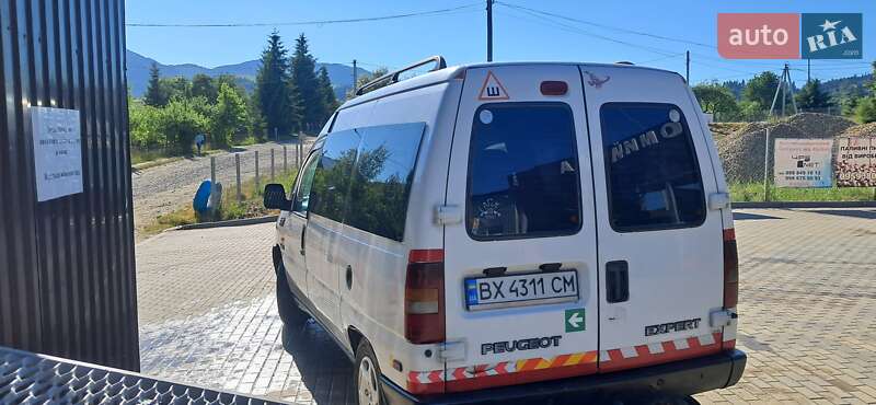 Минивэн Peugeot Expert 2000 в Верховине Минивэн Peugeot Expert 2000 в Верховине