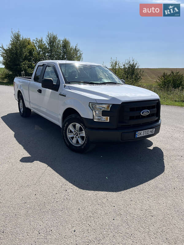 Пикап Ford F-150 2015 в Тернополе