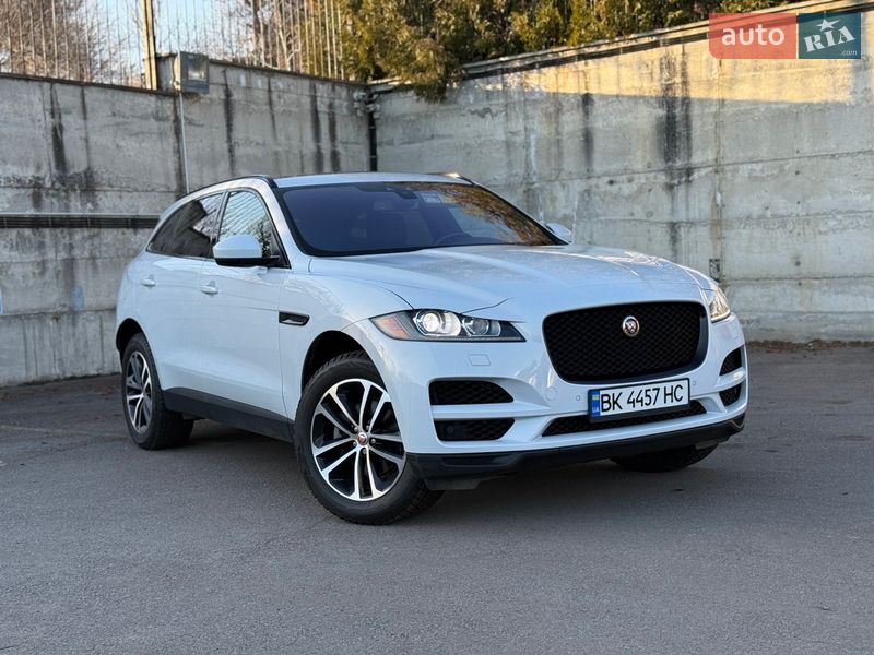 Внедорожник / Кроссовер Jaguar F-Pace 2018 в Ровно