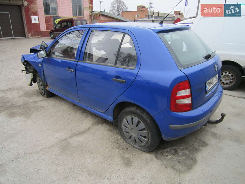 Хэтчбек Skoda Fabia 2003 в Сумах