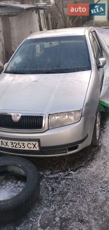 Седан Skoda Fabia 2002 в Харькове