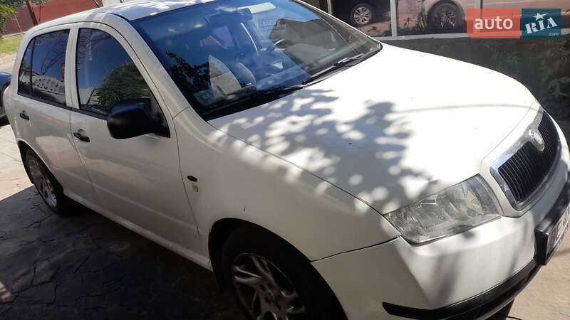 Хэтчбек Skoda Fabia 2001 в Николаеве