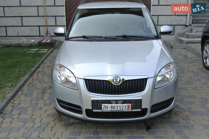 Универсал Skoda Fabia 2009 в Черновцах