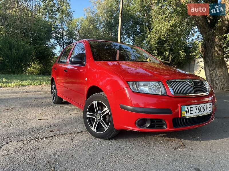 Хэтчбек Skoda Fabia 2007 в Павлограде Хэтчбек Skoda Fabia 2007 в Павлограде