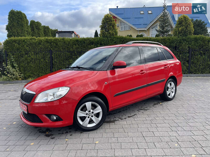 Универсал Skoda Fabia 2014 в Долине