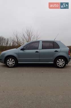 Хэтчбек Skoda Fabia 2003 в Тернополе Хэтчбек Skoda Fabia 2003 в Тернополе