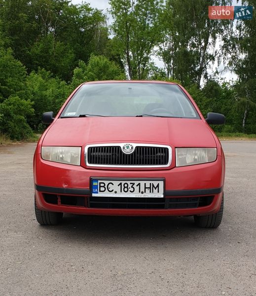 Седан Skoda Fabia 2004 в Старом Самборе