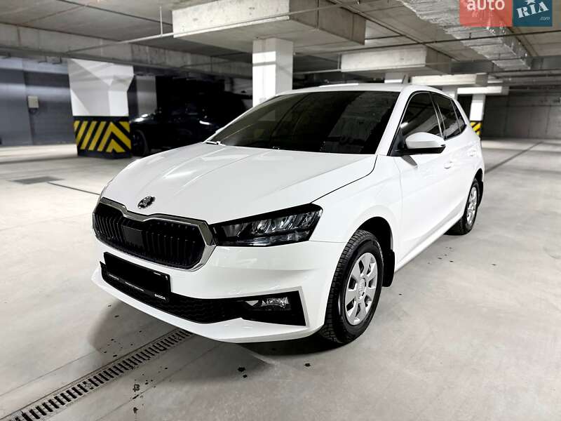 Хэтчбек Skoda Fabia 2025 в Днепре