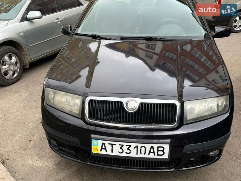 Седан Skoda Fabia 2006 в Ивано-Франковске