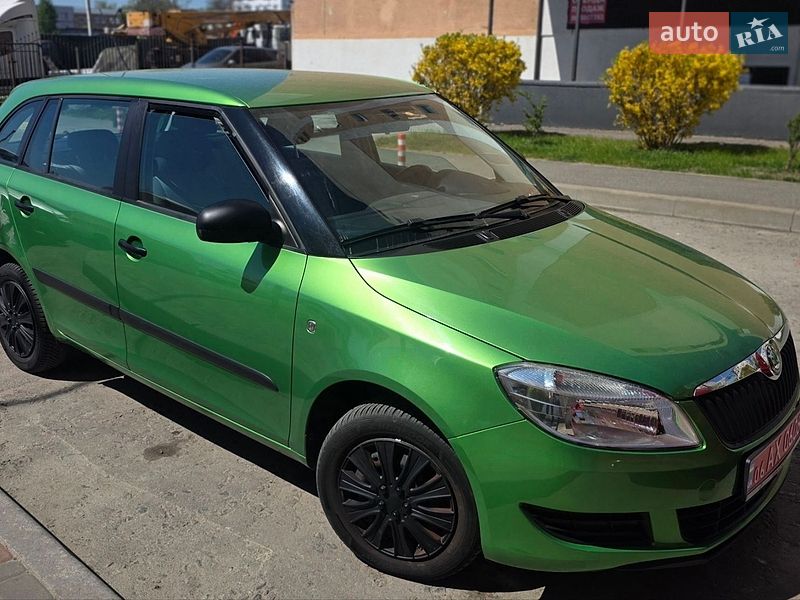 Универсал Skoda Fabia 2011 в Киеве