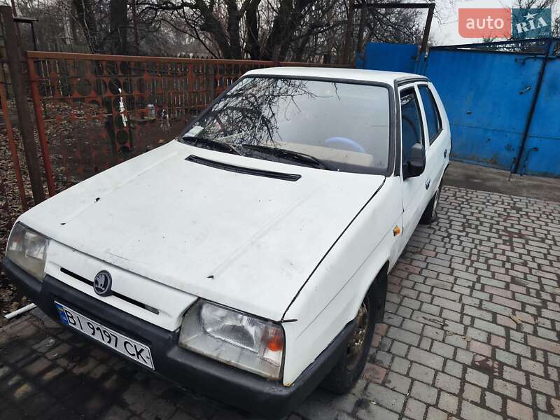 Хэтчбек Skoda Favorit 1992 в Кременчуге