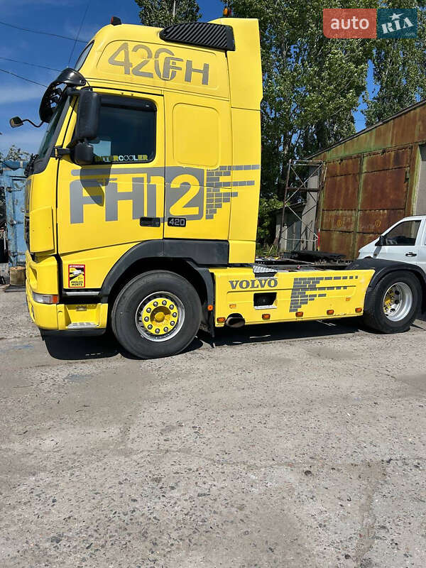 Тягач Volvo FH 12 2002 в Одессе