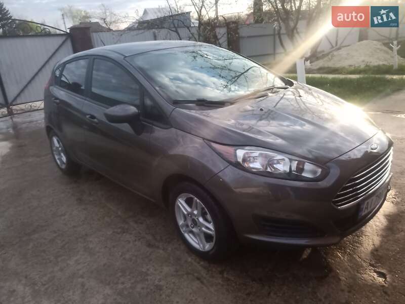 Хэтчбек Ford Fiesta 2018 в Барышевке
