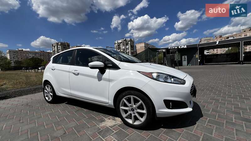 Хэтчбек Ford Fiesta 2019 в Запорожье