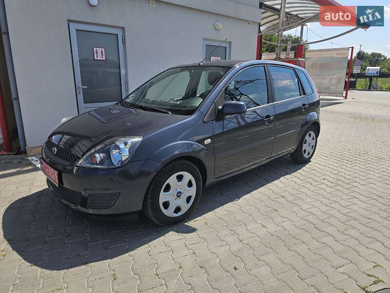 Хэтчбек Ford Fiesta 2008 в Виннице