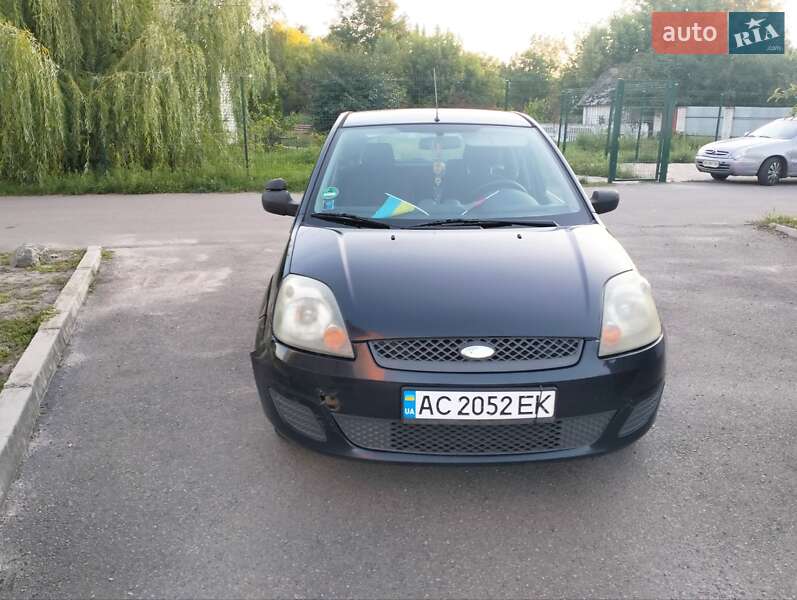 Хэтчбек Ford Fiesta 2007 в Василькове