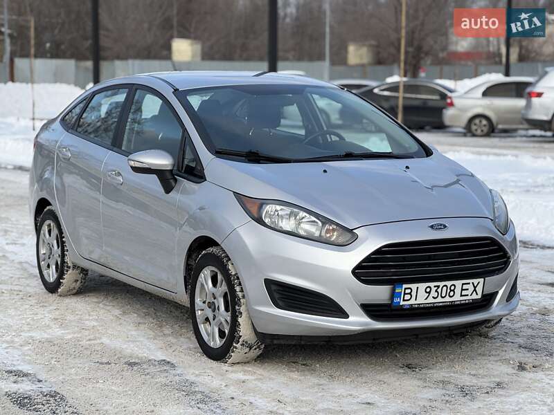 Седан Ford Fiesta 2016 в Днепре Седан Ford Fiesta 2016 в Днепре