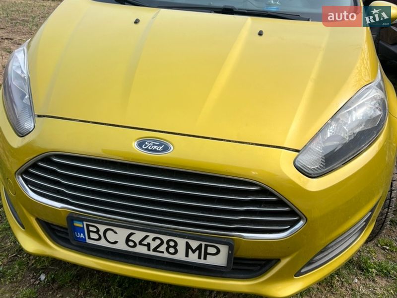 Хэтчбек Ford Fiesta 2013 в Львове