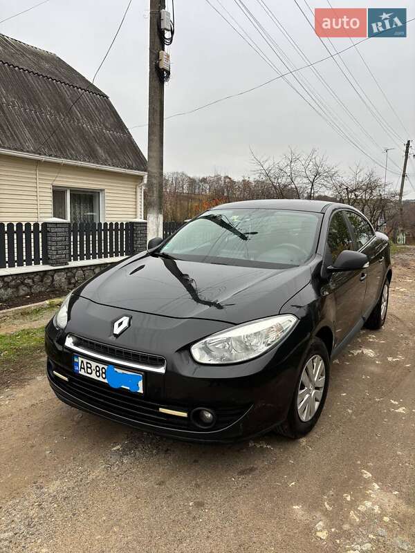 Седан Renault Fluence 2010 в Виннице Седан Renault Fluence 2010 в Виннице