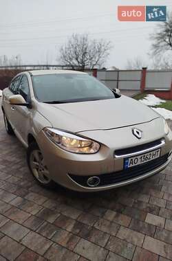 Седан Renault Fluence 2010 в Виноградові Седан Renault Fluence 2010 в Виноградові