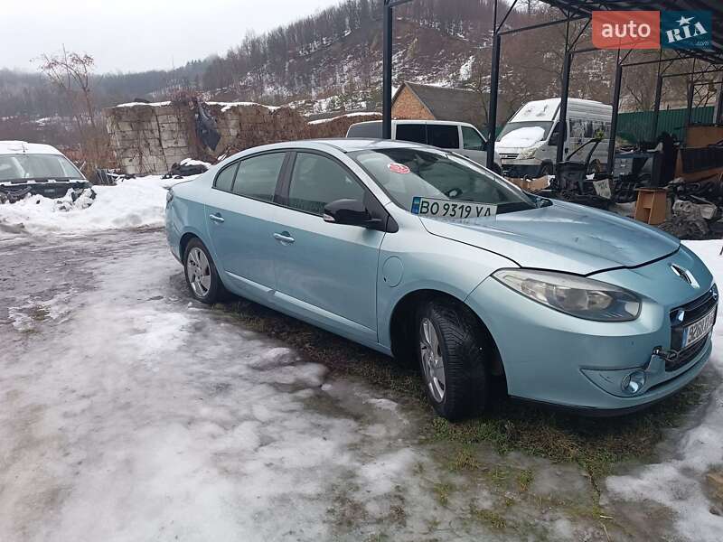 Седан Renault Fluence 2011 в Кременце