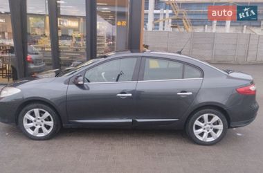 Седан Renault Fluence 2011 в Киеве