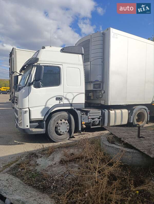 Тягач Volvo FM 11 2012 в Харкові