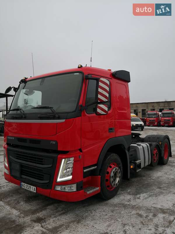 Тягач Volvo FM 13 2015 в Кам'янському Тягач Volvo FM 13 2015 в Кам'янському