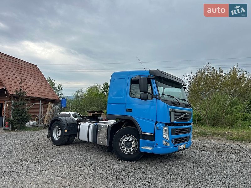 Тягач Volvo FM 13 2011 в Хусте