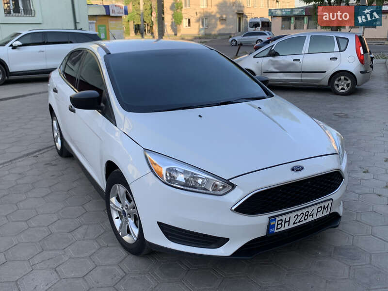 Седан Ford Focus 2015 в Вознесенске