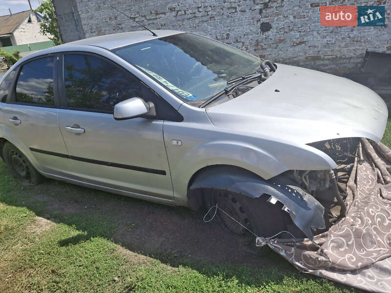 Седан Ford Focus 2006 в Решетиловке Седан Ford Focus 2006 в Решетиловке
