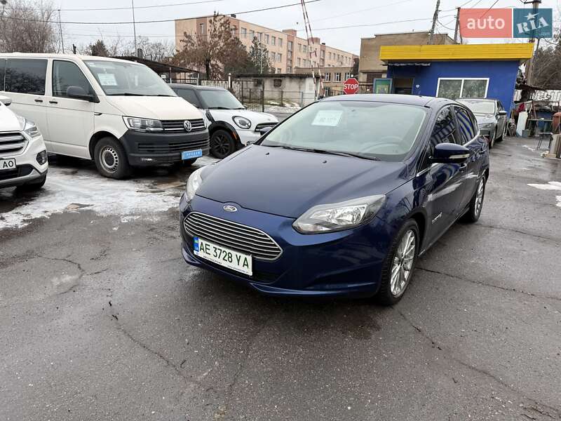 Хэтчбек Ford Focus 2016 в Кривом Роге